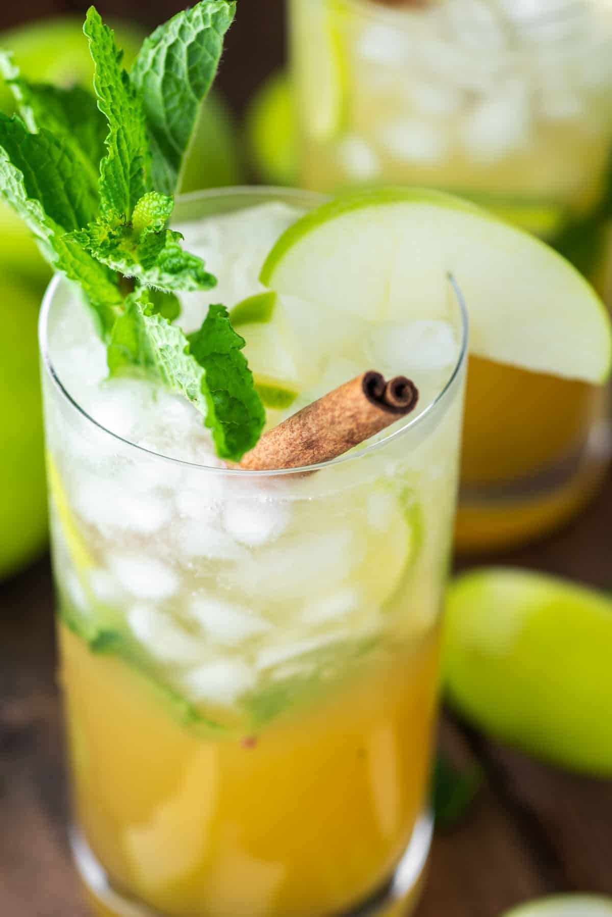 Green Apple Mojito