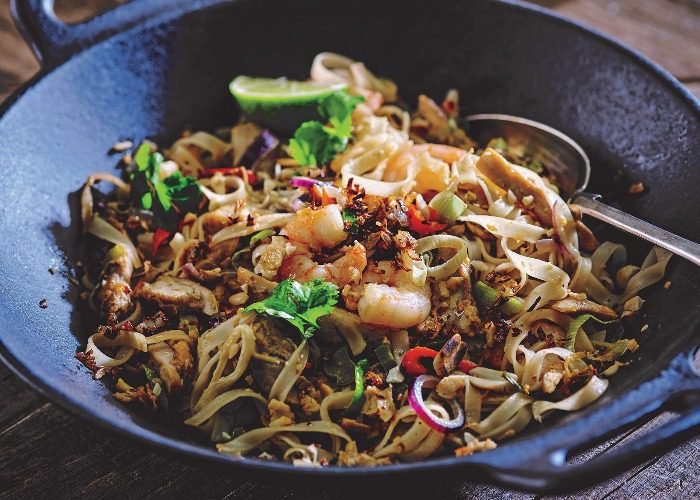 Pad Thai – Marinated Chicken + Prawn