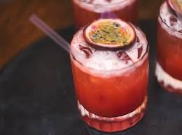 Passionfruit & Raspberry Fizz