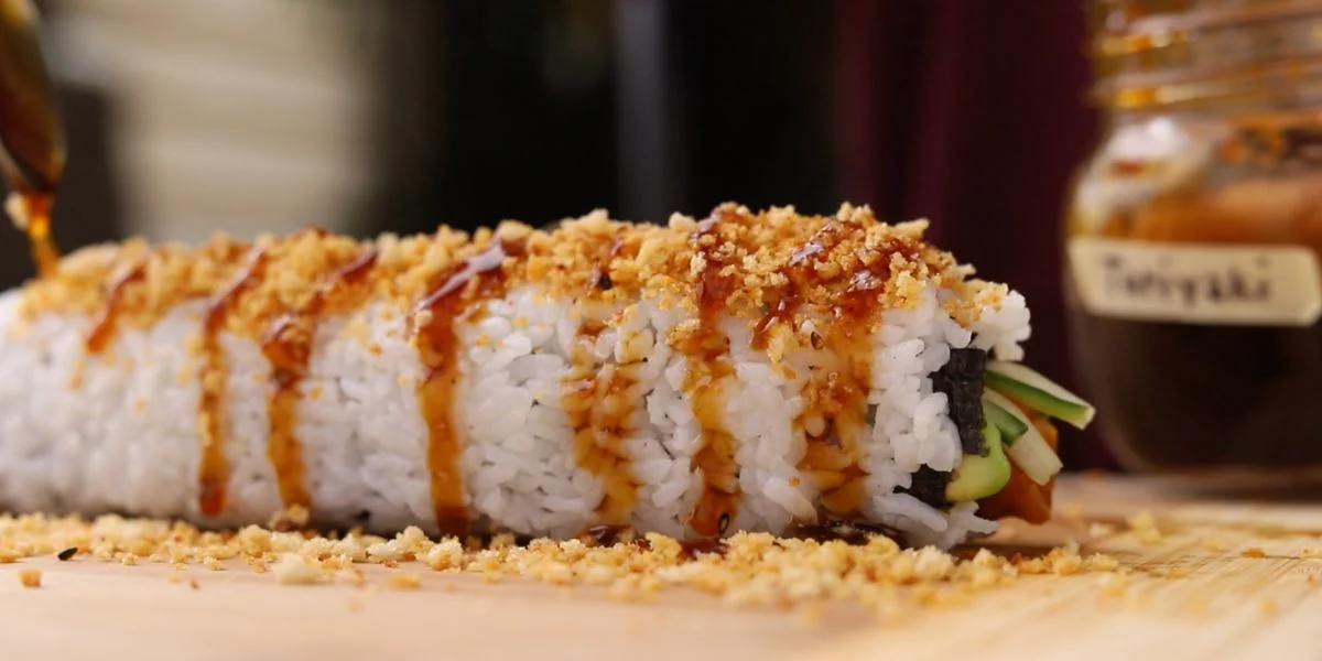 Vegan Crunchy Roll (8 pcs)